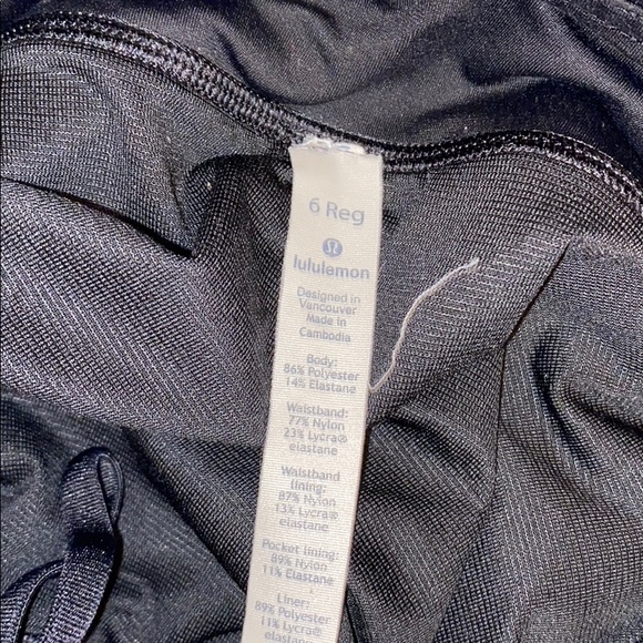 lululemon shorts - Picture 3 of 3